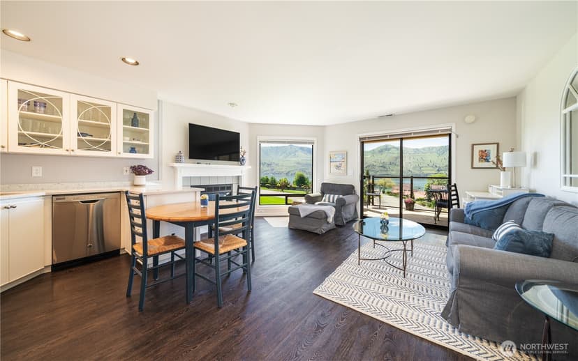 Property photo for 100 Lake Chelan Shores Drive #18-5, Chelan photo 5