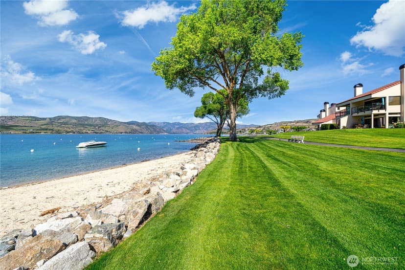 Property photo for 100 Lake Chelan Shores Drive #18-5, Chelan photo 16