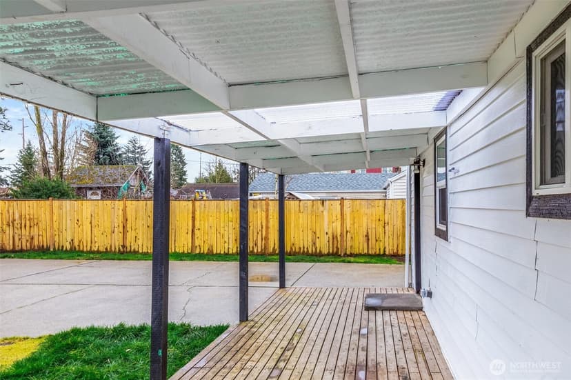 Property photo for 17338 33rd Avenue S, SeaTac photo 22