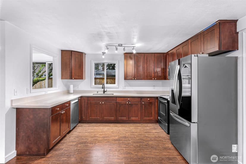 Property photo for 2422 73rd Street SE, Everett photo 6
