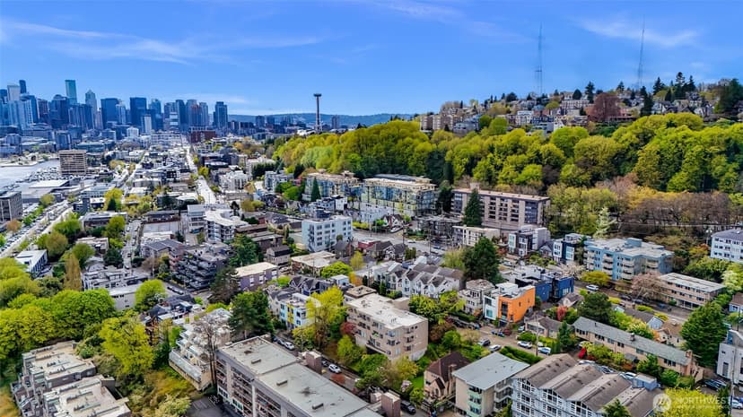 Property photo for 2134 Waverly Place N #202, Seattle photo 29