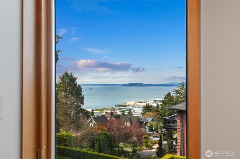 Property photo for 810 W Lee, Seattle photo 15