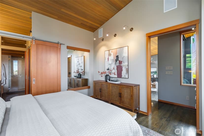 Property photo for 810 W Lee, Seattle photo 14