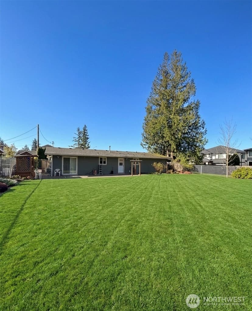 Property photo for 5006 NE 6th Street, Renton photo 16