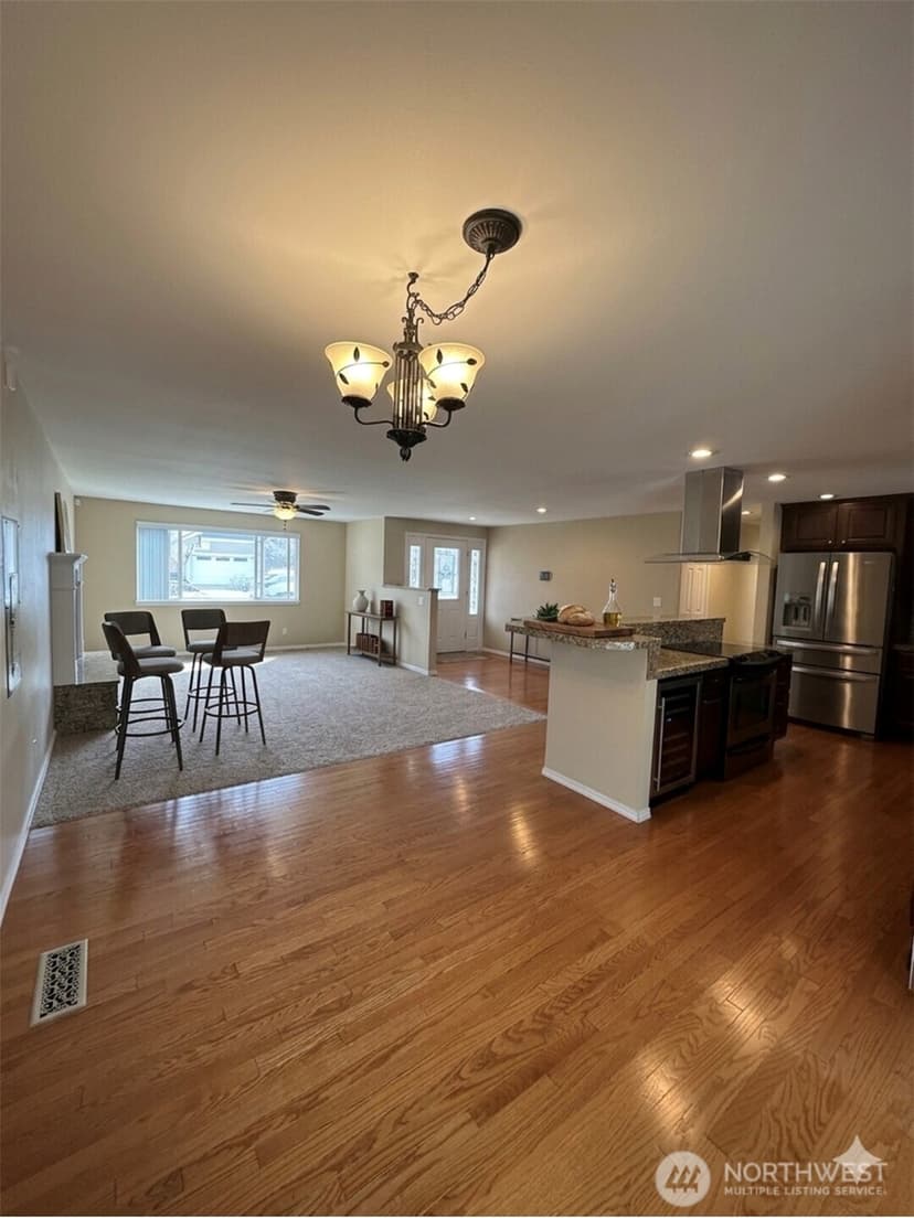 Property photo for 5006 NE 6th Street, Renton photo 6