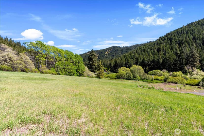 Property photo for 1111 Chumstick Highway, Leavenworth photo 3