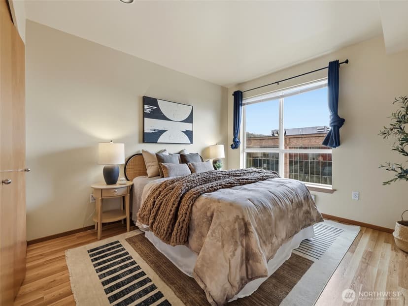 Property photo for 668 S Lane Street #404, Seattle photo 19