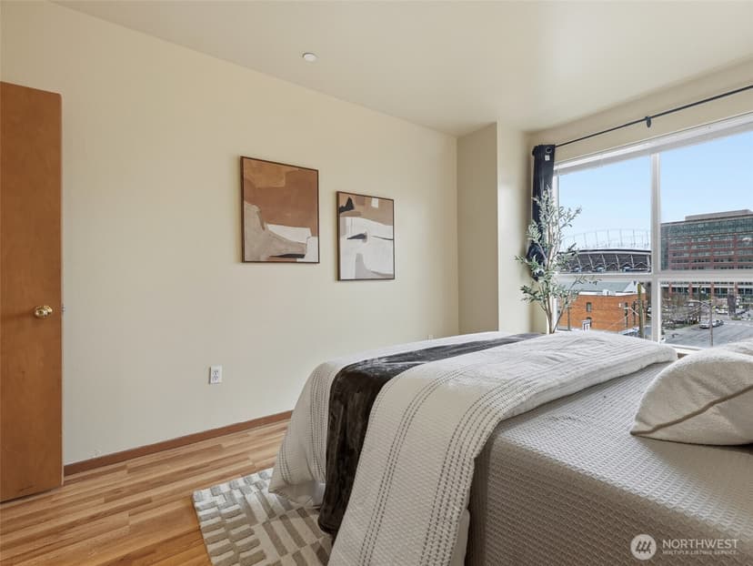 Property photo for 668 S Lane Street #404, Seattle photo 27