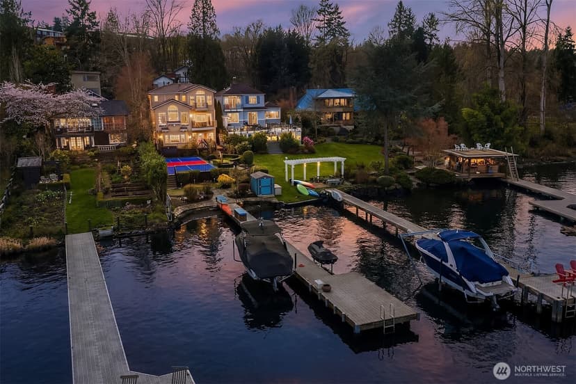 Property photo for 8772 Sand Point Way NE, Seattle photo 4