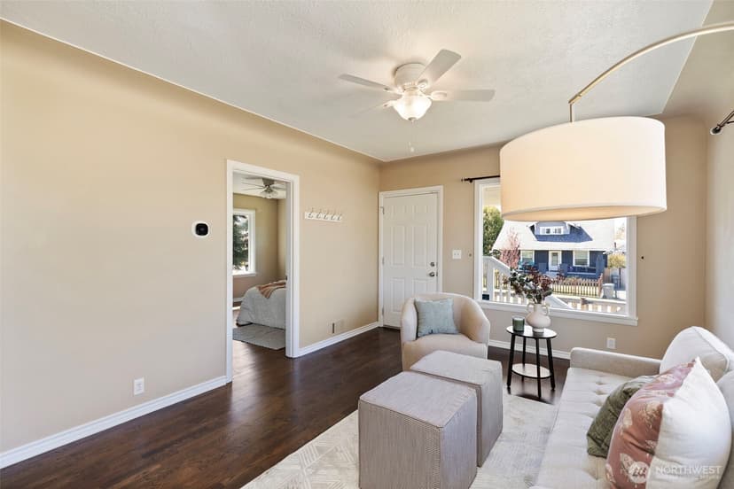 Property photo for 720 Pennsylvania Avenue, Bremerton photo 9