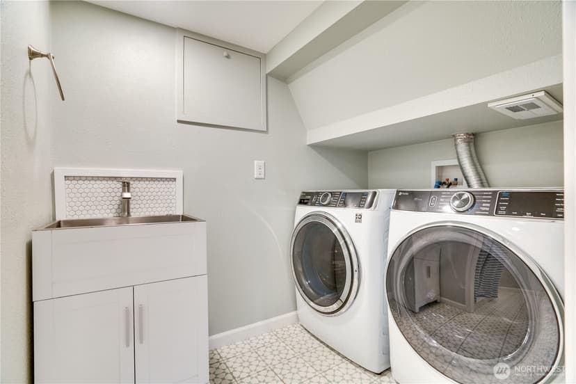 Property photo for 3820 S J Street, Tacoma photo 32
