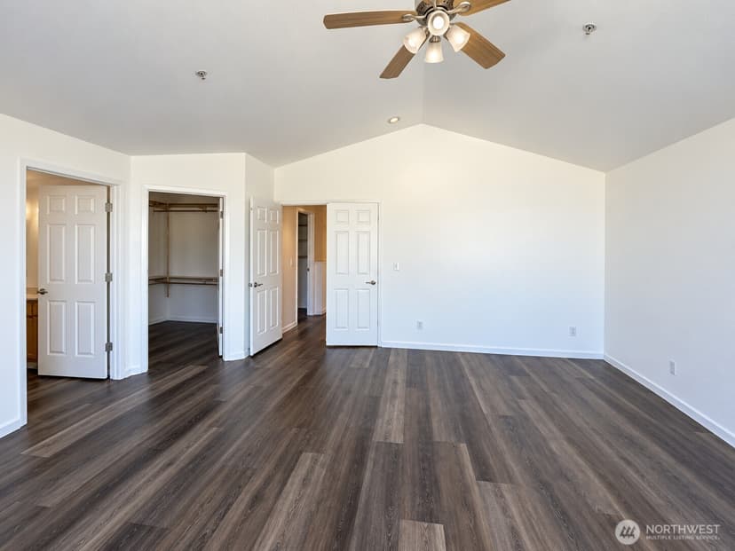Property photo for 9715 26th Avenue SW #202, Seattle photo 8