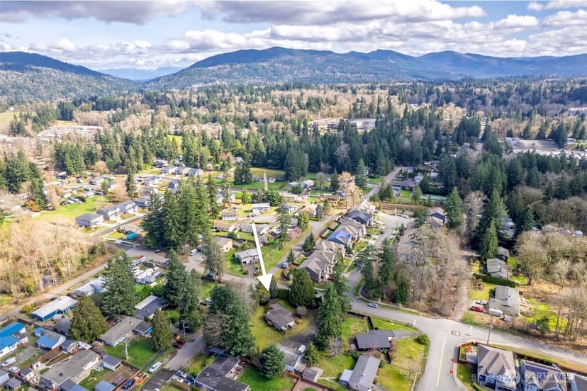 Property photo for 16055 SE 135th Street, Renton photo 24