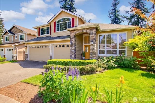 Property photo for 4 148 Place SW, Lynnwood