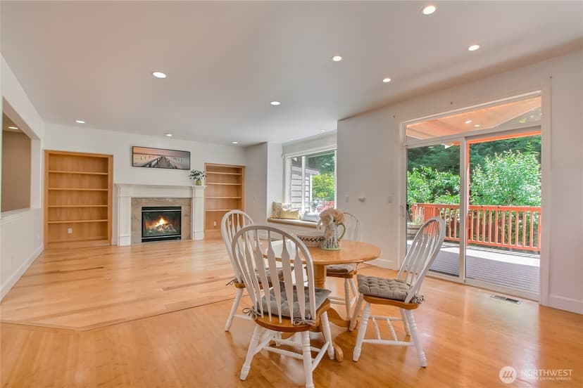 Property photo for 4 148 Place SW, Lynnwood photo 14
