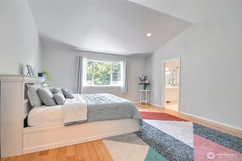 Property photo for 4 148 Place SW, Lynnwood photo 16