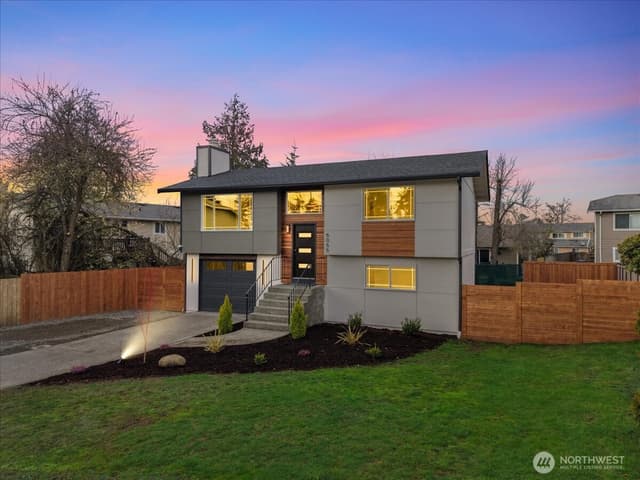 Property photo for 5055 33rd Court NE, Tacoma photo 3