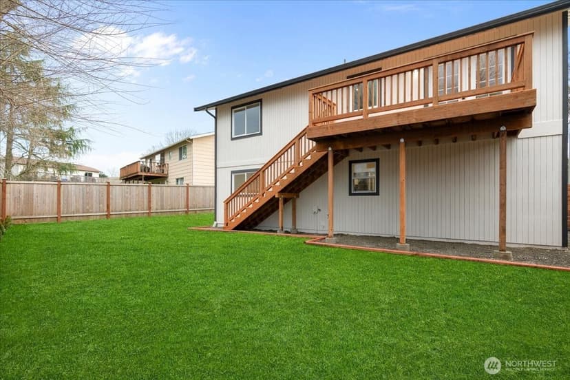 Property photo for 5055 33rd Court NE, Tacoma photo 20