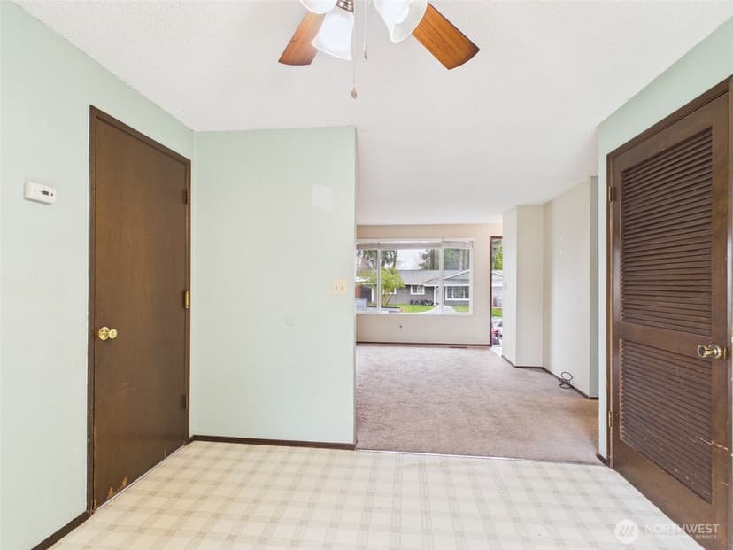 Property photo for 8911 14th Place SE, Lake Stevens photo 8