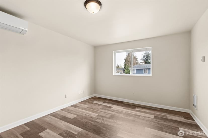Property photo for 214 10th Avenue N, Algona photo 14
