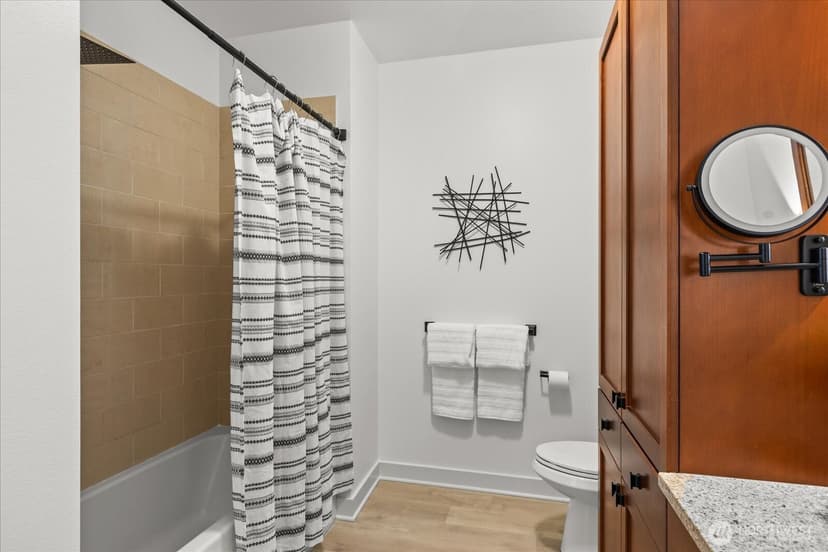 Property photo for 51 Pine Street #201, Edmonds photo 21
