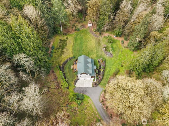 Property photo for 2701 NE Strand Road, Bremerton photo 5