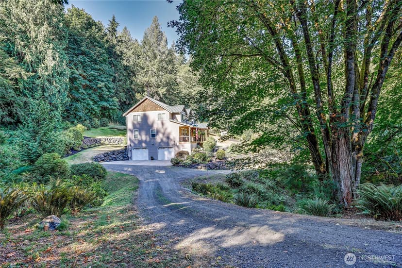 Property photo for 2701 NE Strand Road, Bremerton photo 3