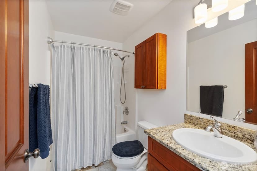 Property photo for 2701 NE Strand Road, Bremerton photo 32