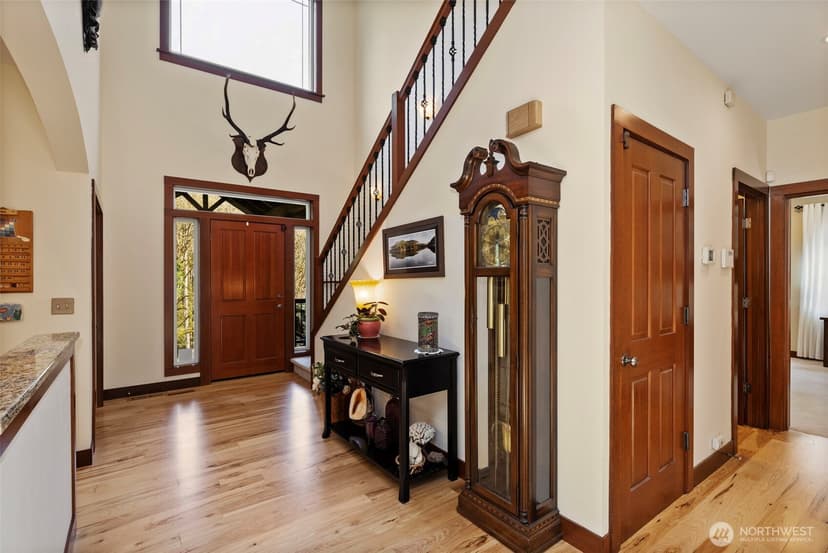 Property photo for 2701 NE Strand Road, Bremerton photo 9