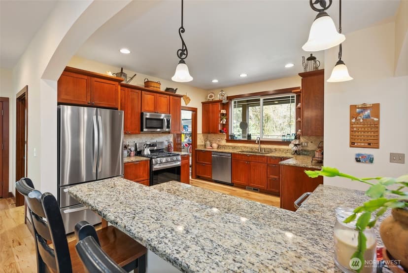 Property photo for 2701 NE Strand Road, Bremerton photo 14