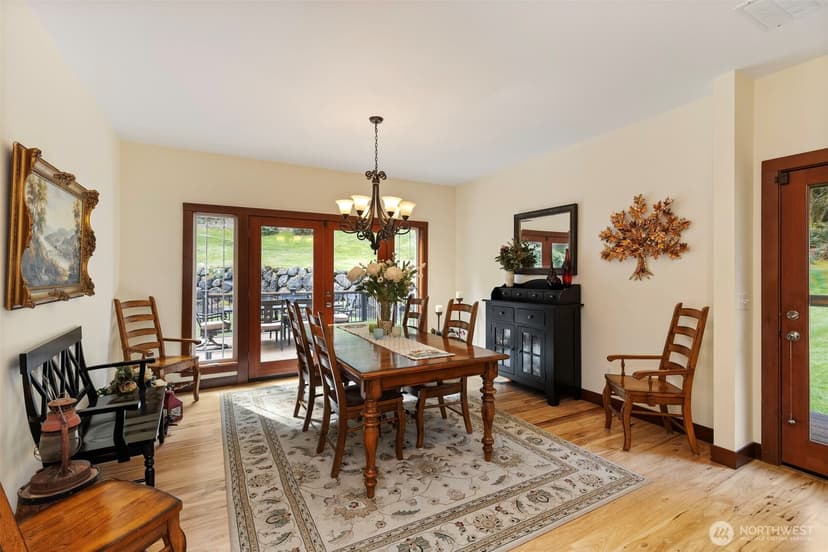 Property photo for 2701 NE Strand Road, Bremerton photo 18