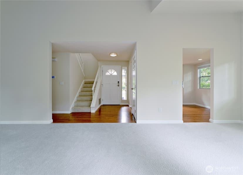 Property photo for 6616 114th Avenue SE, Bellevue photo 16