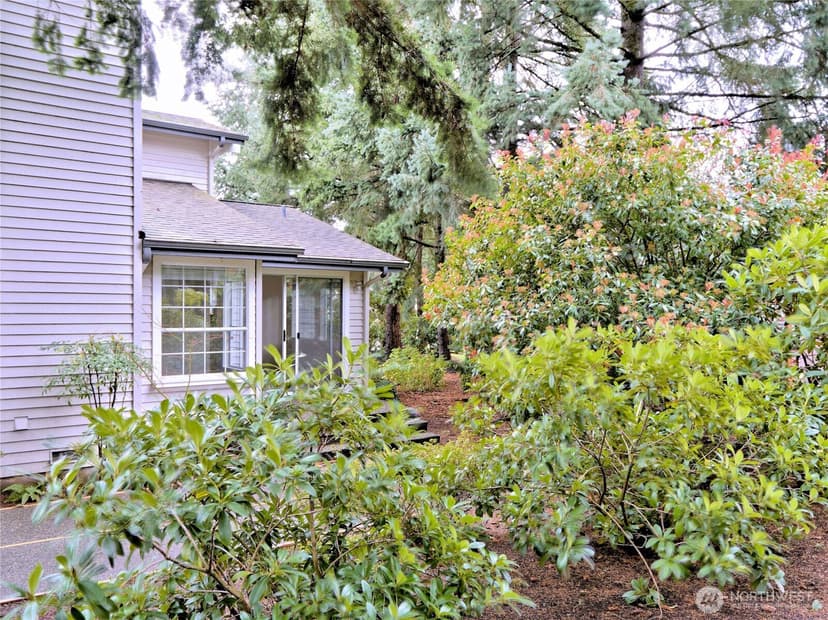 Property photo for 6616 114th Avenue SE, Bellevue photo 21