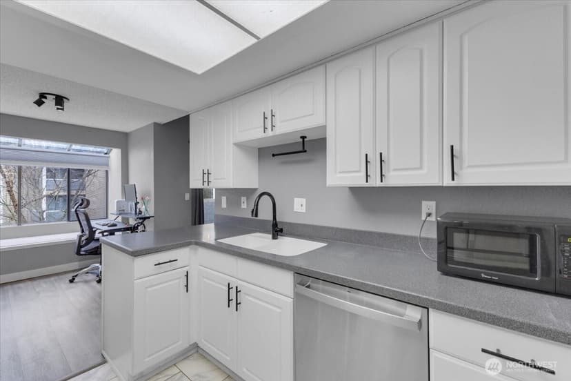 Property photo for 4810 200th Street SE #D303, Lynnwood photo 5