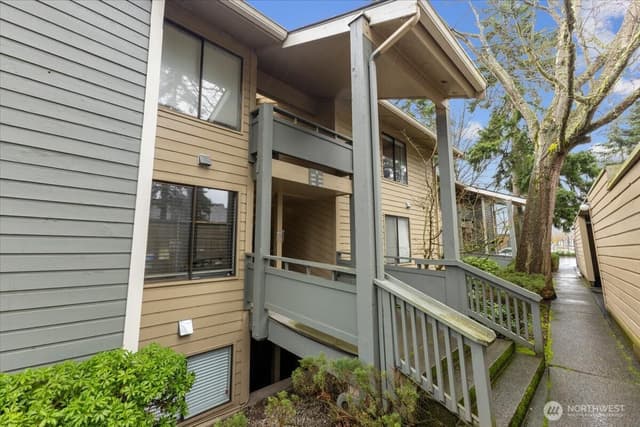 Property photo for 4810 200th Street SE #D303, Lynnwood photo 2