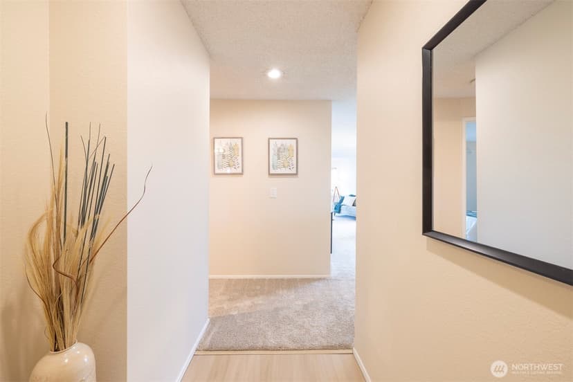 Property photo for 5000 California Avenue SW #405, Seattle photo 19