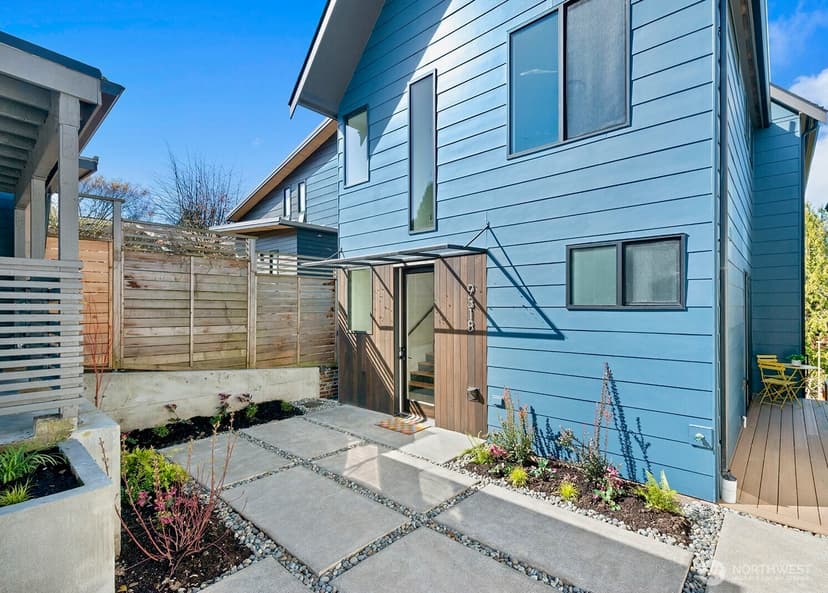 Property photo for 9318 47th Avenue SW, Seattle