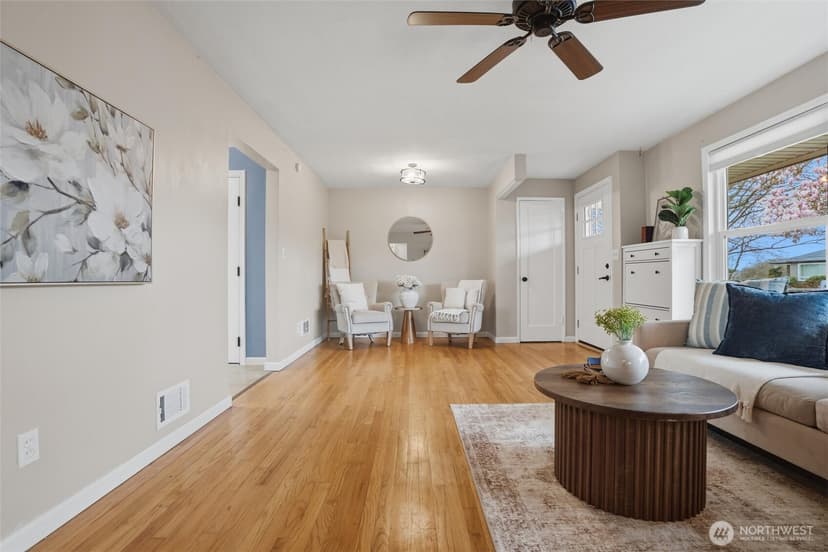 Property photo for 2012 Nipsic Avenue, Bremerton photo 6