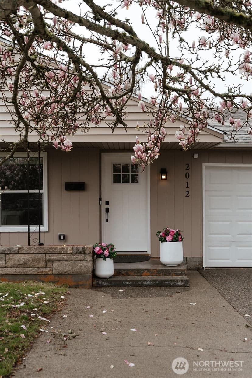 Property photo for 2012 Nipsic Avenue, Bremerton photo 25