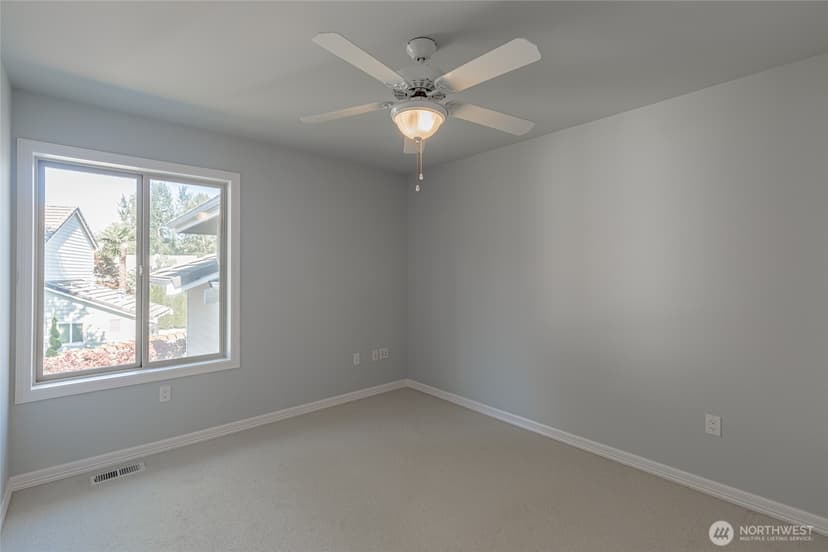 Property photo for 5207 77th Court W, University Place photo 29
