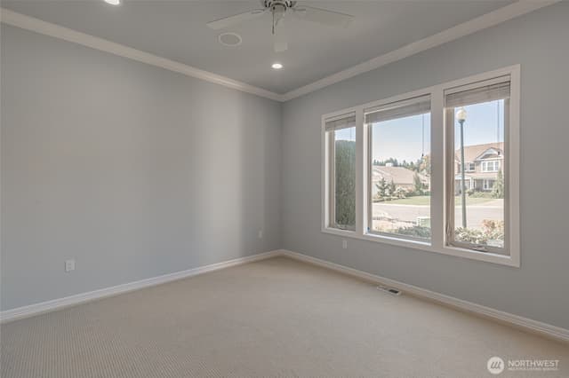 Property photo for 5207 77th Court W, University Place photo 5