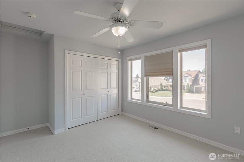 Property photo for 5207 77th Court W, University Place photo 28