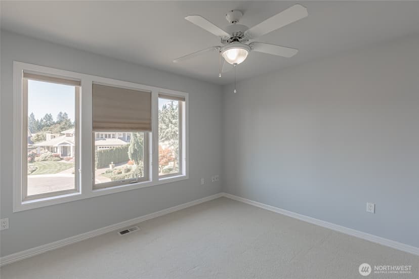 Property photo for 5207 77th Court W, University Place photo 27