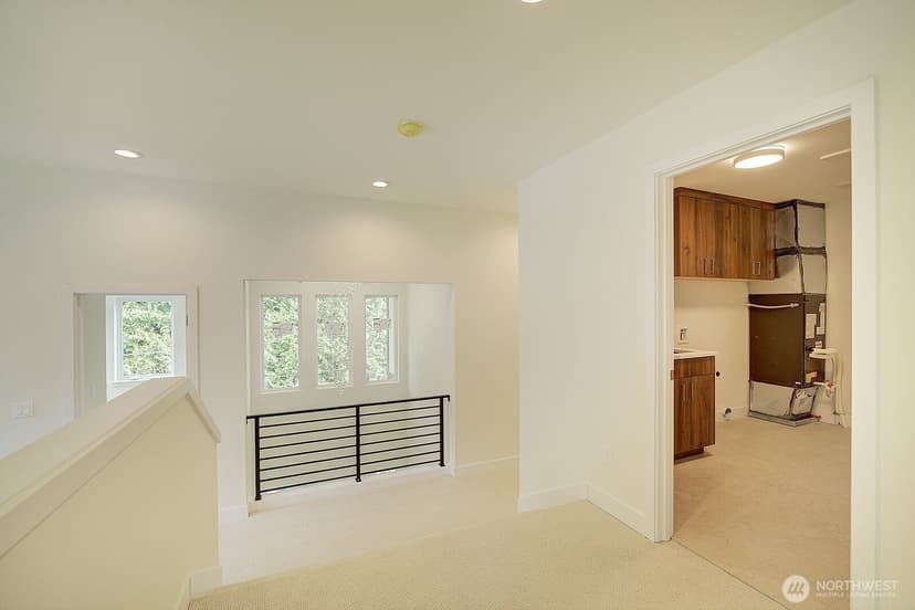 Property photo for 865 Front Street S, Issaquah photo 35