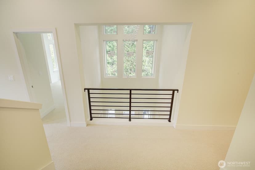 Property photo for 865 Front Street S, Issaquah photo 31
