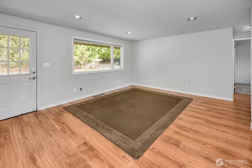 Property photo for 21625 NE 175th Street, Woodinville photo 36
