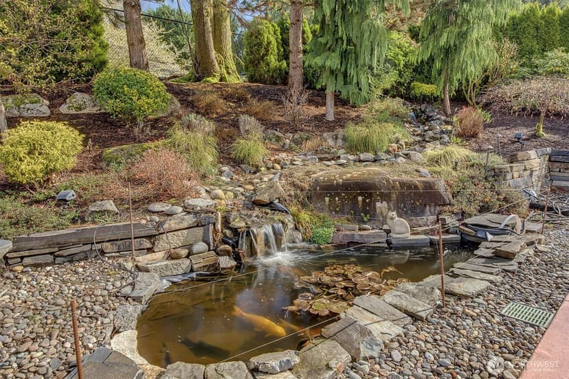 Property photo for 21625 NE 175th Street, Woodinville photo 30