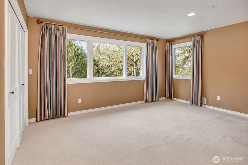 Property photo for 21625 NE 175th Street, Woodinville photo 20