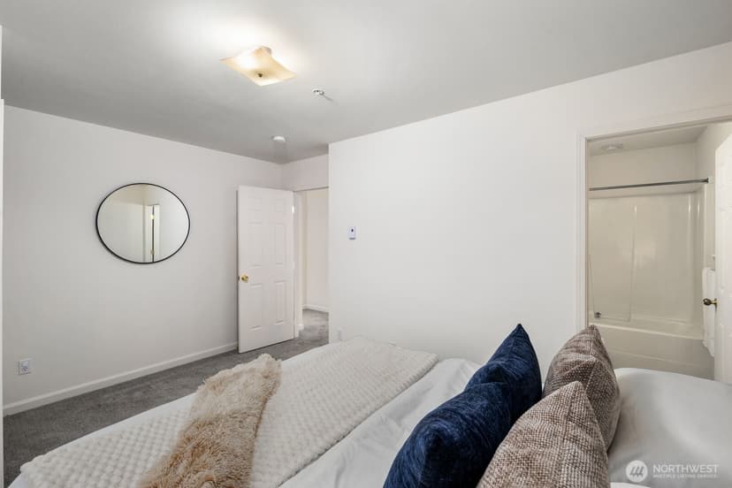 Property photo for 3322 SW 148th Street #E7, Lynnwood photo 9