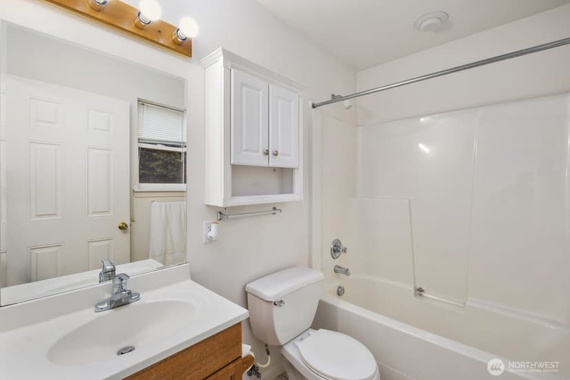 Property photo for 3322 SW 148th Street #E7, Lynnwood photo 13